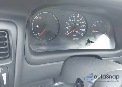 1997 Toyota Corolla Std из США, поврежденный, VIN 2T1BA02E5VC216356